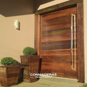 Puerta madera solida exterior